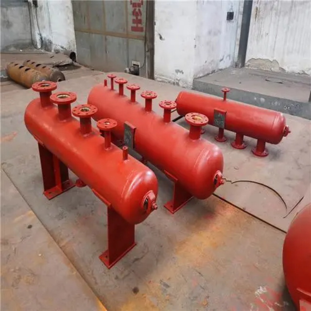 水磨沟分集水器安装高度